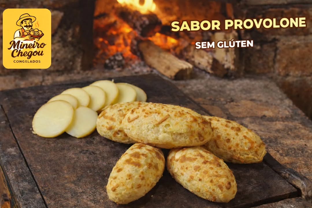 🔥 Pão de Queijo Congelado – Sabor Provolone 🔥
Se você ama pão de queijo, prepare-se para se apaixonar ainda mais! Nosso pão de queijo congelado sabor provolone une a tradição mineira com um toque especial de queijo marcante e irresistível.
Crocante por fora, macio por dentro e com aquele sabor intenso de provolone que derrete na boca, ele é perfeito para qualquer momento: café da manhã, lanche da tarde, reuniões em família...
Além de delicioso, é prático: vai direto do freezer para o forno, garantindo sempre um pão de queijo quentinho, fresquinho e cheio de sabor.
✨ Sem glúten
✨ Qualidade artesanal
✨ Sabor autêntico de provolone
Experimente e descubra por que nosso pão de queijo congelado é a escolha certa para quem não abre mão de sabor, praticidade e tradição!